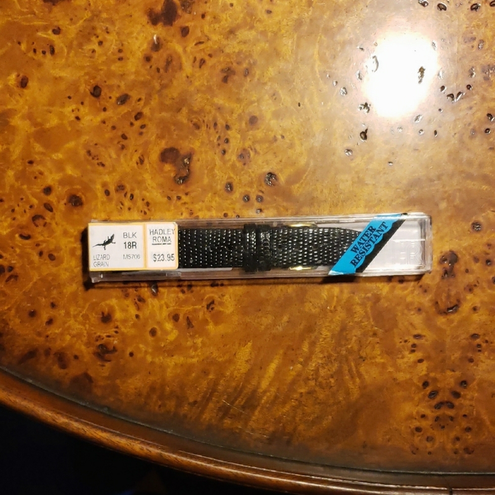 Hadley Roma Black 18R Watch Band